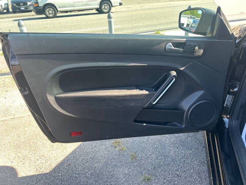 2013 Volkswagen Beetle 2.5L Entry PZEV