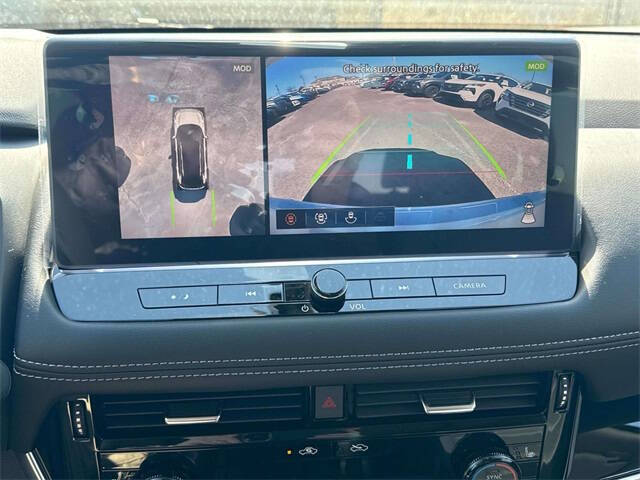 2025 Nissan Rogue SL