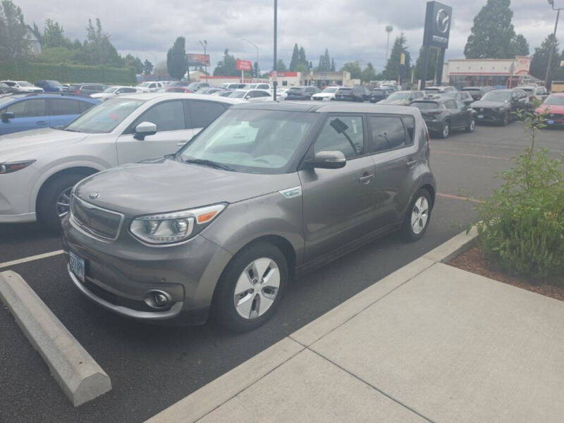 2016 Kia Soul EV +
