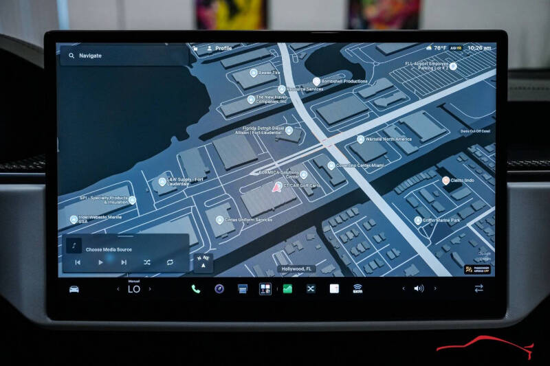 2023 Tesla Model S Standard Range