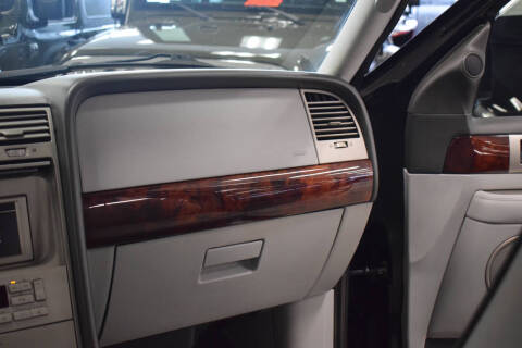 2006 Lincoln Navigator Luxury