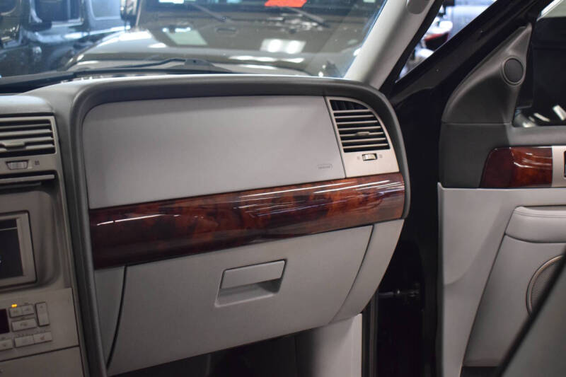 2006 Lincoln Navigator Luxury