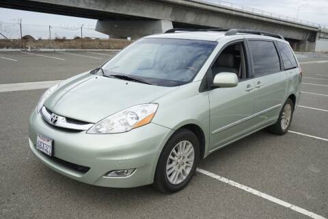 2007 Toyota Sienna for sale at Sports Plus Motor Group LLC in Sunnyvale CA