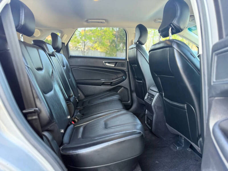 2018 Ford Edge Titanium