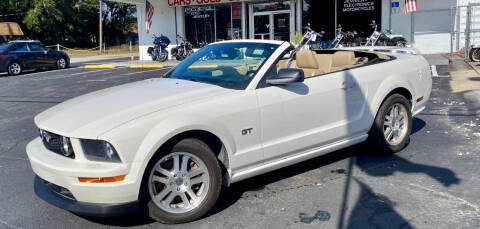 2005 Ford Mustang GT Premium