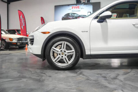 2014 Porsche Cayenne S Hybrid