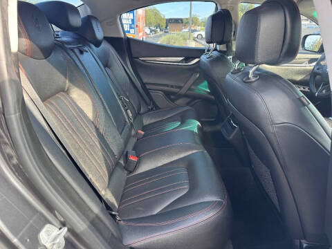 2015 Maserati Ghibli