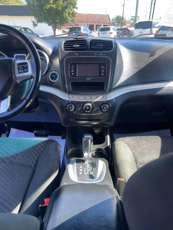 2012 Dodge Journey SE