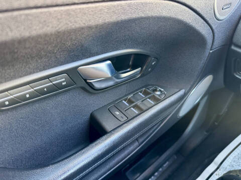 2013 Land Rover Range Rover Evoque Pure Plus