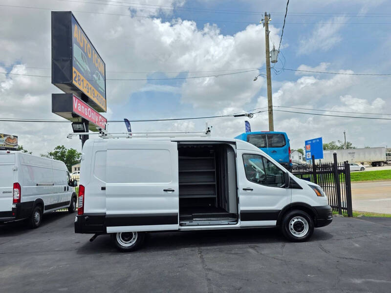2023 Ford Transit 250