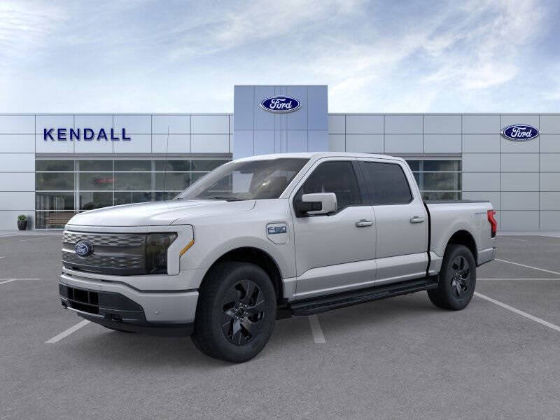 2025 Ford F-150 Lightning Lariat