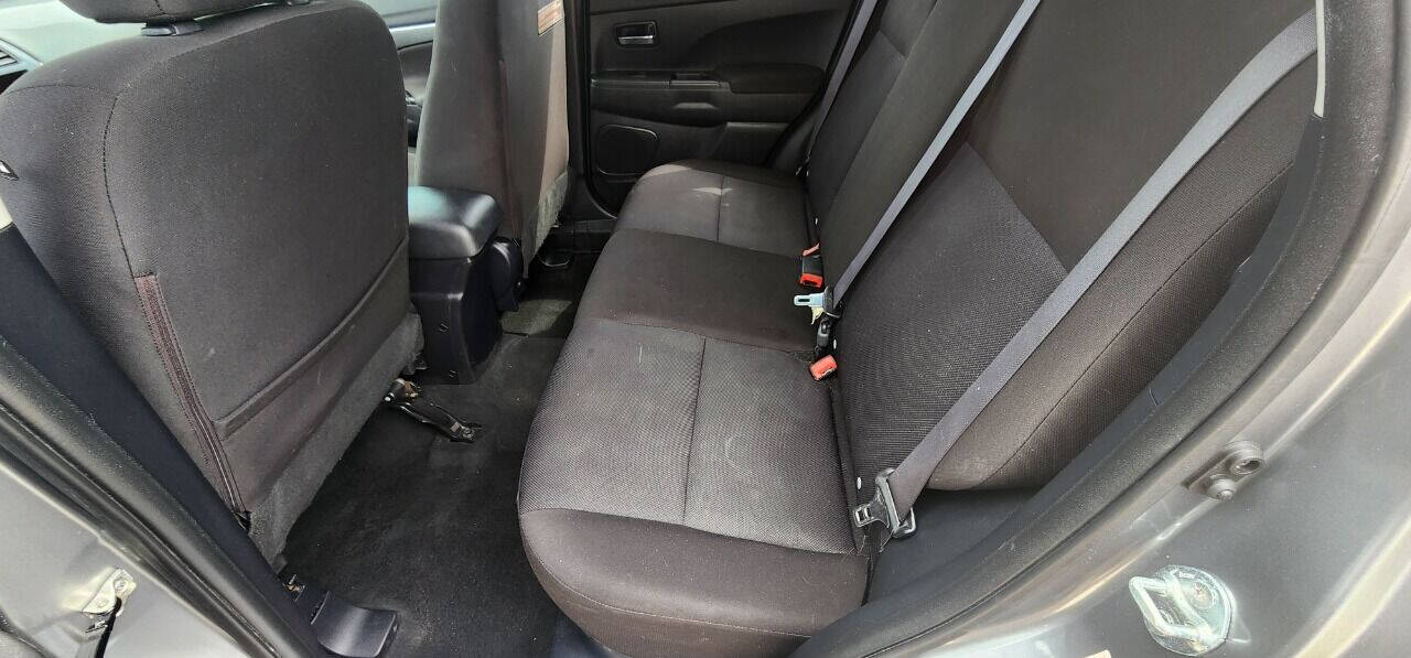 2011 Mitsubishi Outlander Sport Wagon - $6,950