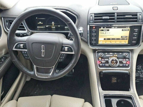 2018 Lincoln Continental Select