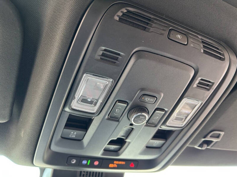 2025 GMC Yukon AT4 Ultimate