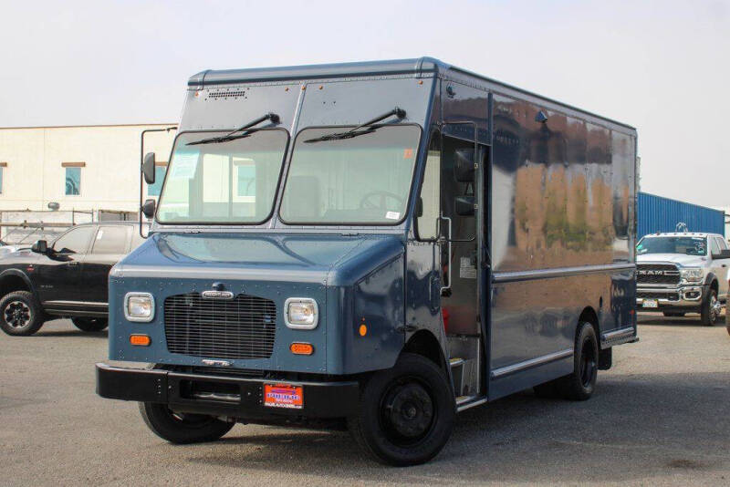 2020 Freightliner MT45 Chassis