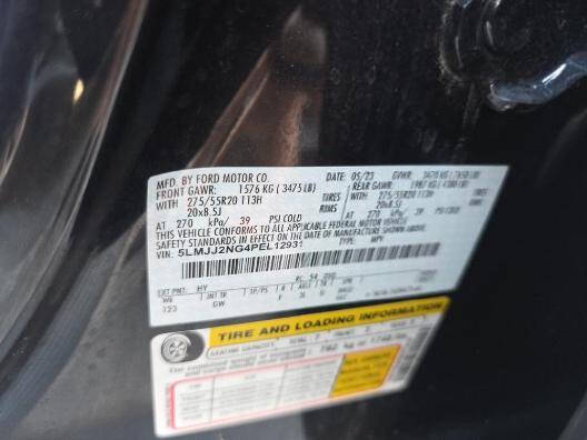 2023 Lincoln Navigator Standard