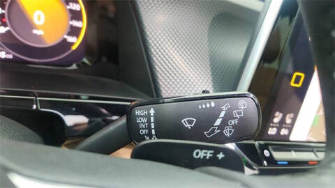 2025 Volkswagen Atlas Cross Sport SEL R-Line Black 4Motion