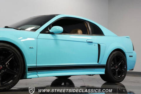 2004 Ford Mustang GT Deluxe