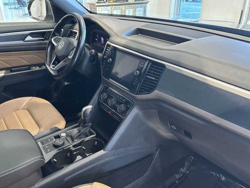 2020 Volkswagen Atlas Cross Sport V6 SEL Premium 4Motion