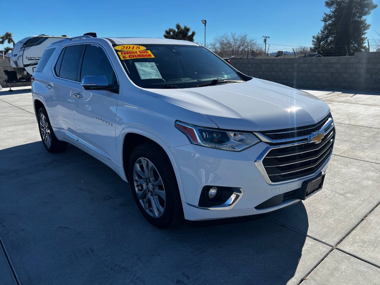 2018 Chevrolet Traverse for sale at Magic Auto Sales in Hesperia, CA