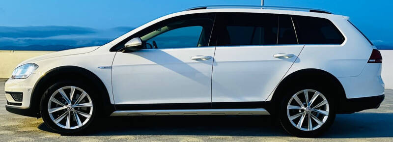 2017 Volkswagen Golf Alltrack TSI SE 4Motion