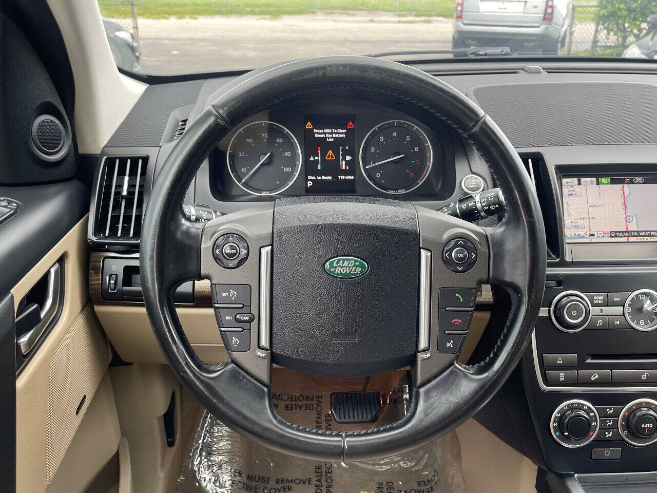 2013 LAND ROVER LR2 SUV / Crossover - $9,700