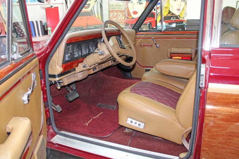 1988 Jeep Grand Wagoneer