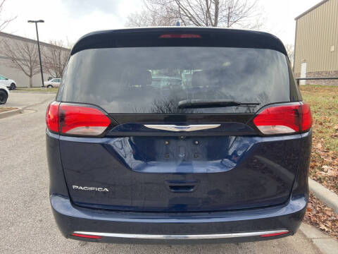 2019 Chrysler Pacifica Touring Plus