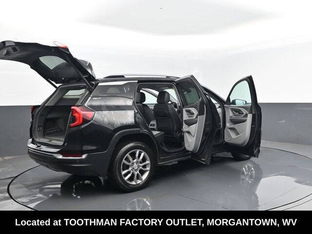 2022 GMC Terrain SLT