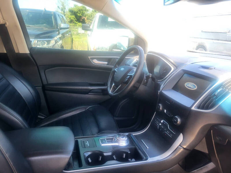 2019 Ford Edge SEL