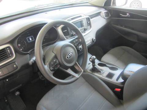 2017 Kia Sorento LX V6