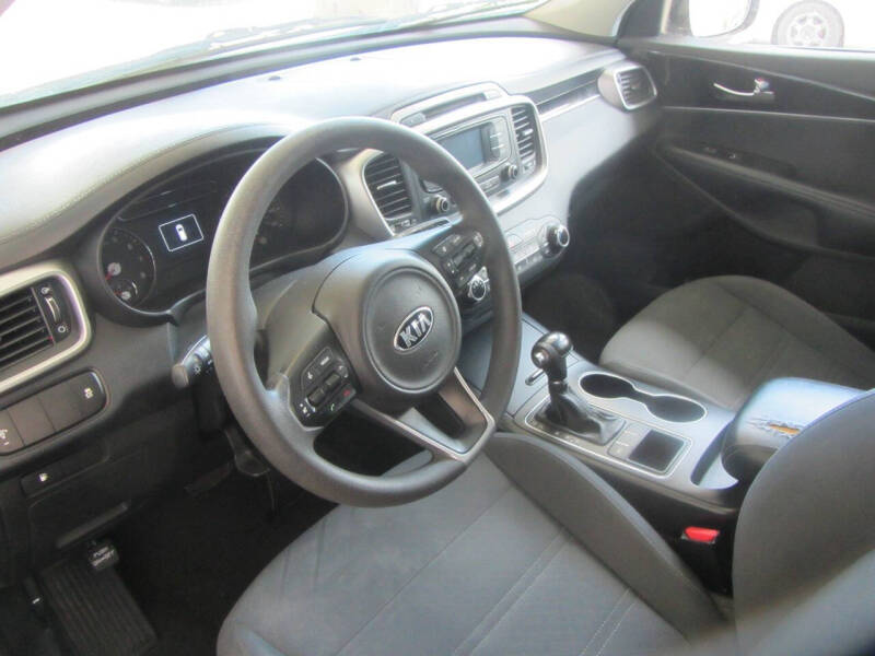 2017 Kia Sorento LX V6