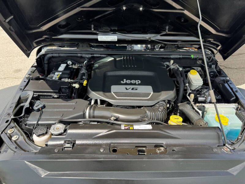 2016 Jeep Wrangler Unlimited Sport S