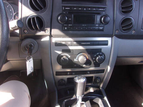 2007 Jeep Commander Sport