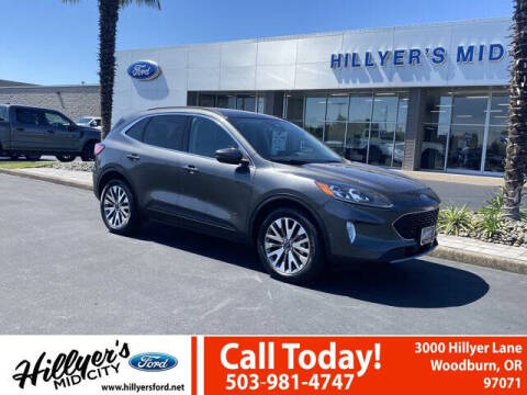 2020 Ford Escape Titanium