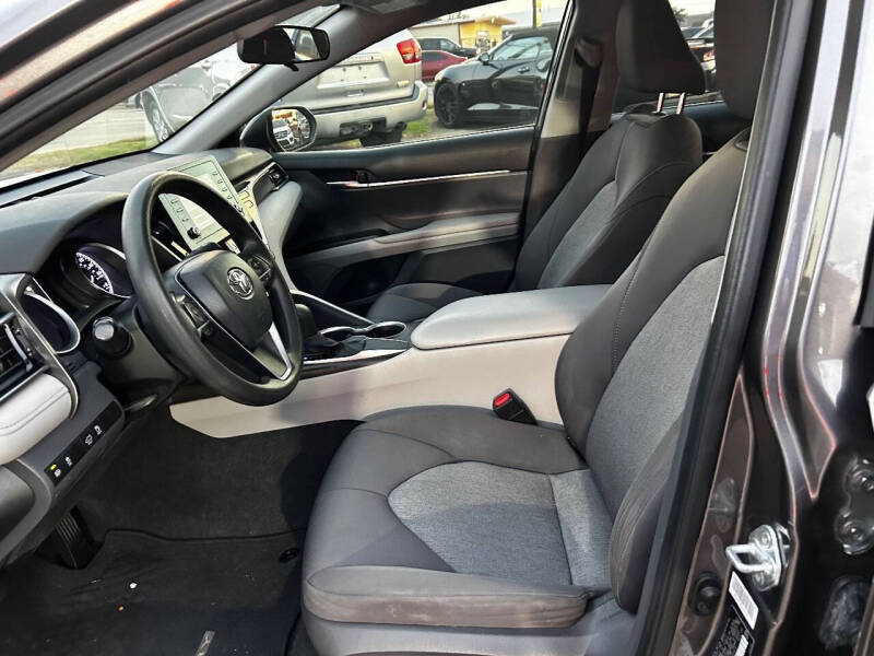 2021 Toyota Camry LE