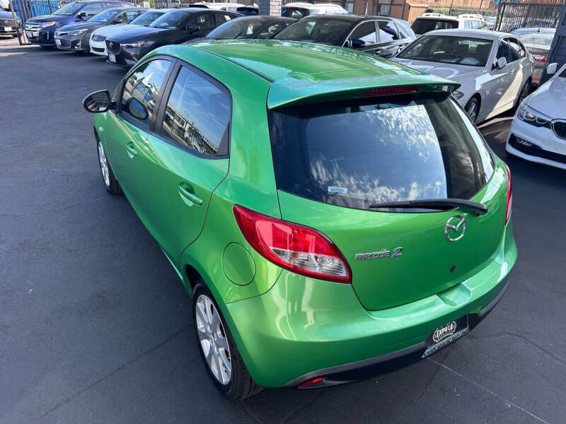 2013 Mazda MAZDA2 Touring