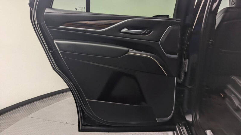 2023 Cadillac Escalade Luxury
