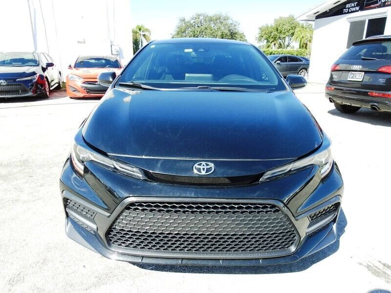 2020 Toyota Corolla  - $17,900