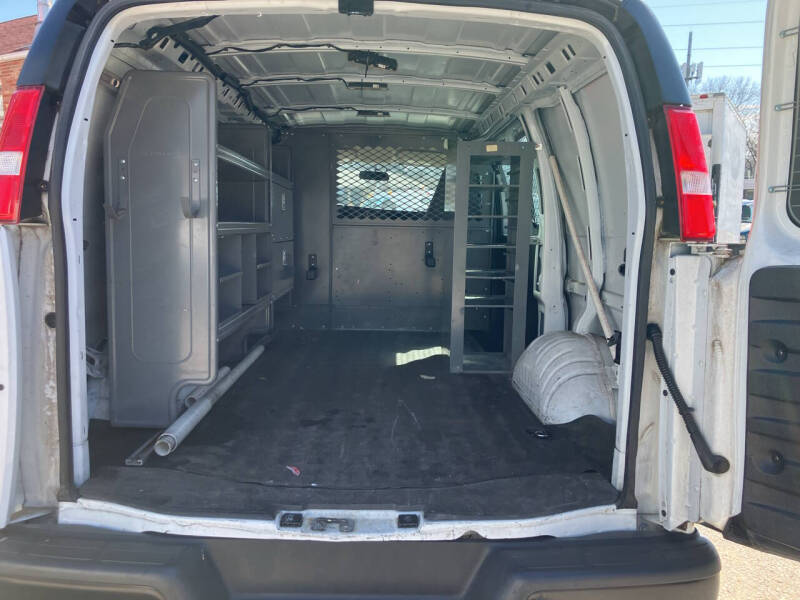 2019 Chevrolet Express 2500