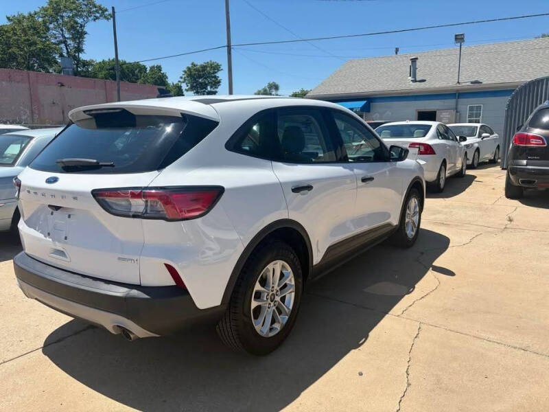2020 Ford Escape S