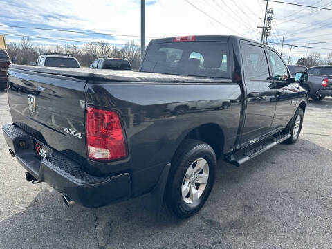 2017 RAM 1500 Express