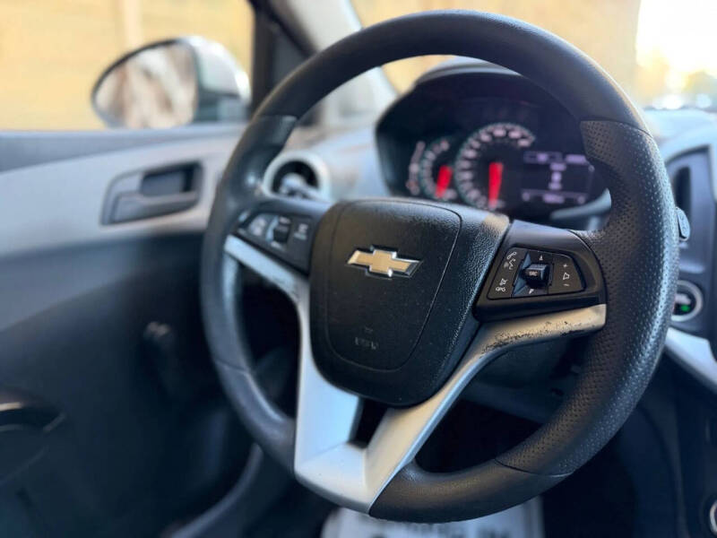 2020 Chevrolet Sonic LT