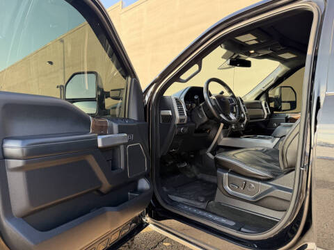 2017 Ford F-350 Super Duty Platinum