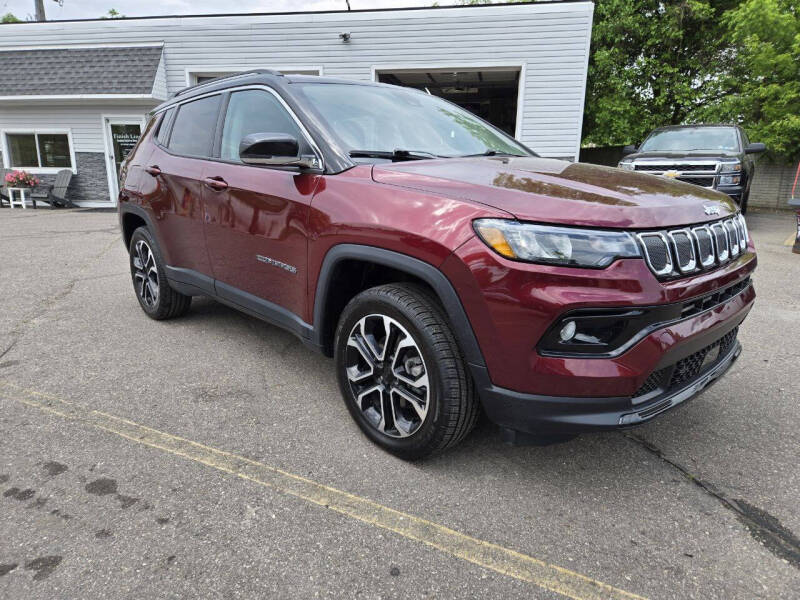 2022 Jeep Compass Limited's photo