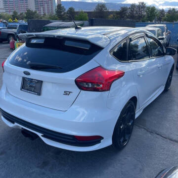 2017 Ford Focus ST