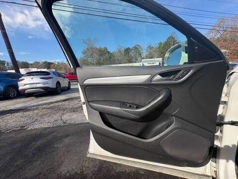 2016 Audi Q3 2.0T Premium Plus