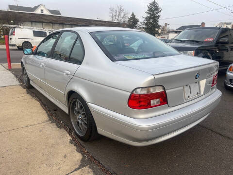 2003 BMW 5 Series 530i