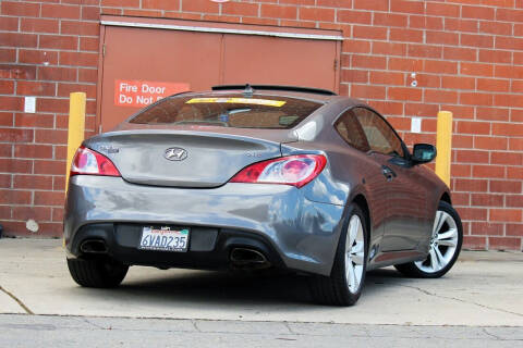 2012 Hyundai Genesis Coupe 2.0T Premium