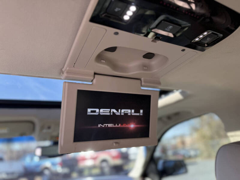 2016 GMC Yukon XL Denali